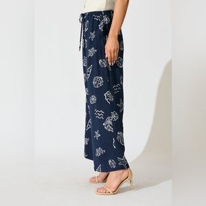 New With Tags Patrons Of Peace Size‎ Medium 100% Rayon Blue Printed Pants